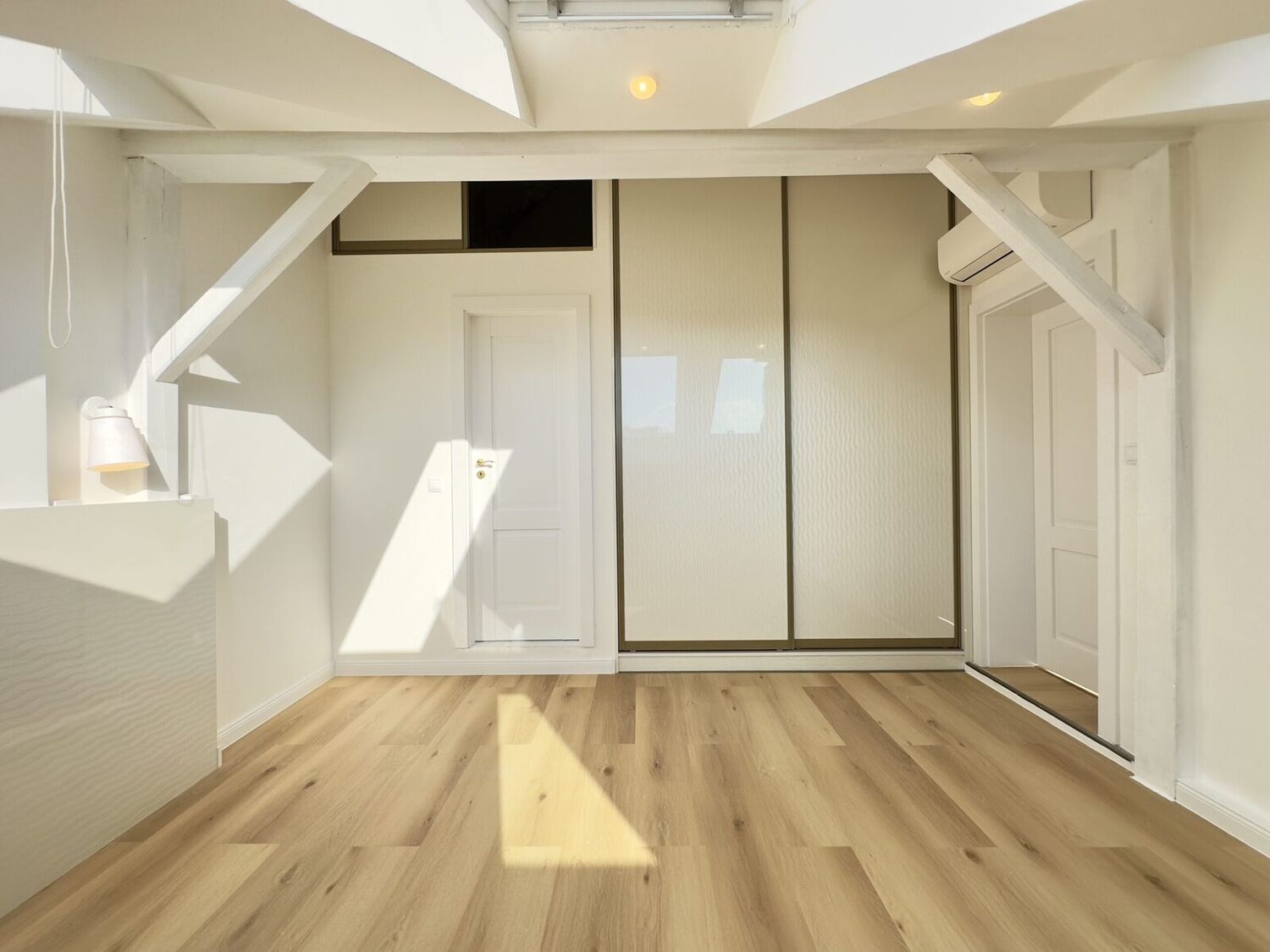 Apartment on Egyetem Square — photo 5